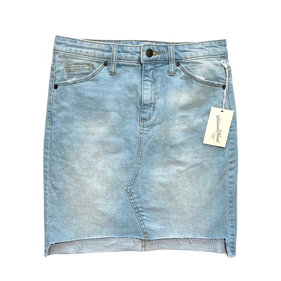 Universal Thread Denim Walley Mini Skirt Size 4 - Picture 15 of 16